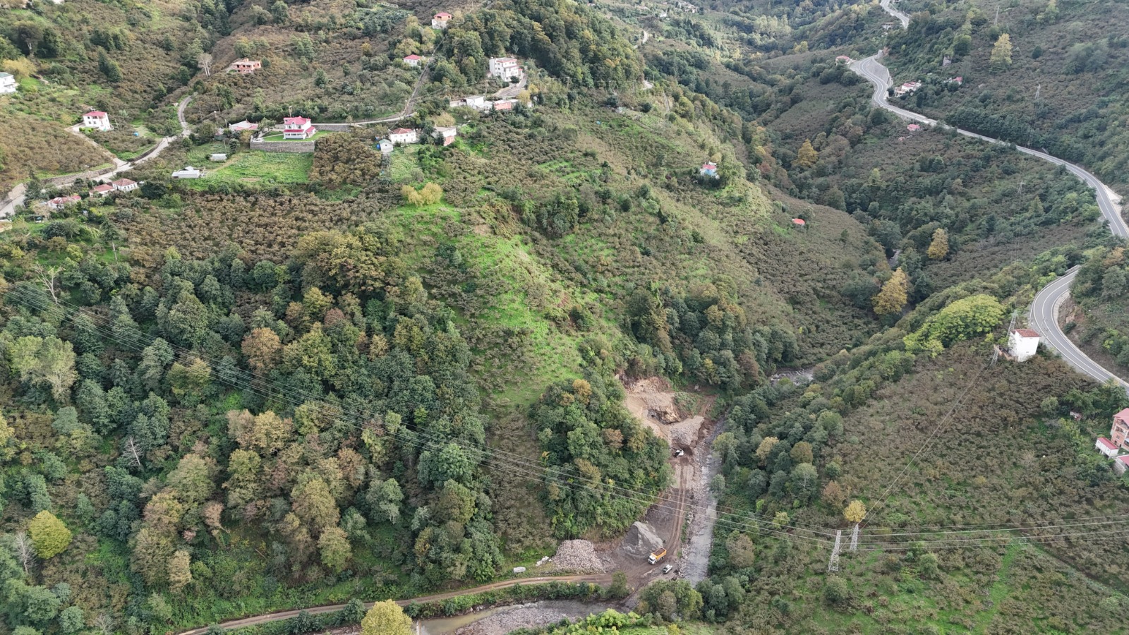 MABEL GAYRİMENKUL/VAKFIKEBİR/ ÇAMLIK MAH 15.300 m2 MÜSTAKİL ARSA